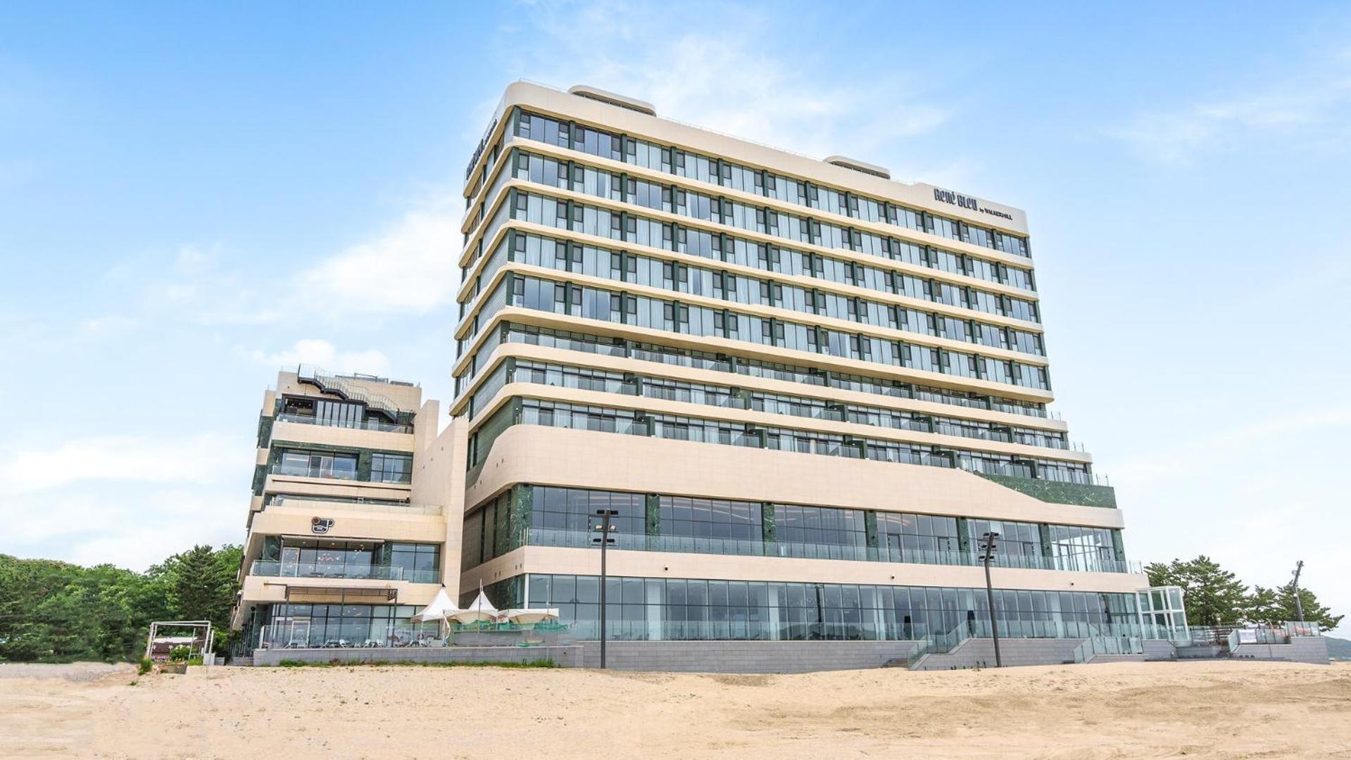 Goseong Moneblue Pension Экстерьер фото